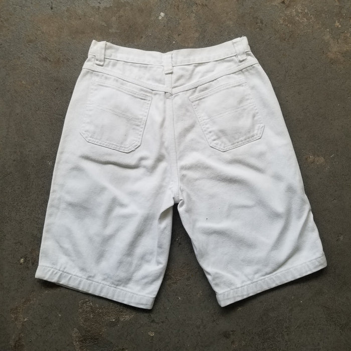 Vintage White Denim Shorts. 29
