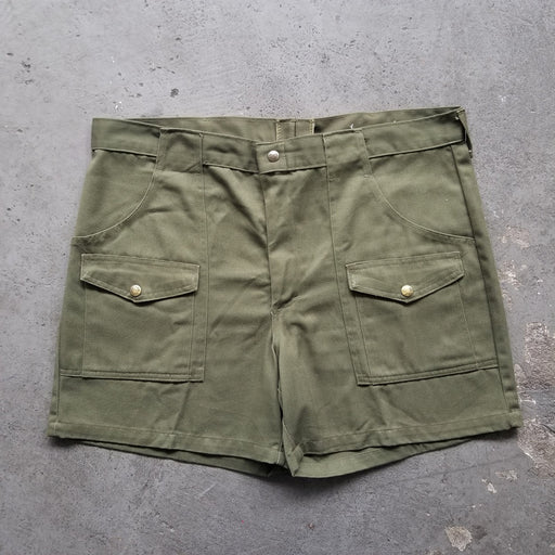Vintage Boy Scouts of America Khaki Shorts. 40