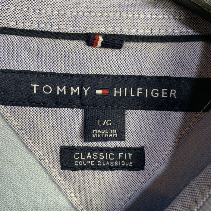 Classic Tommy Hilfiger Shirt. Large